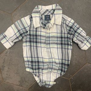 Baby Gap plaid flannel onesie 0-3 months boy